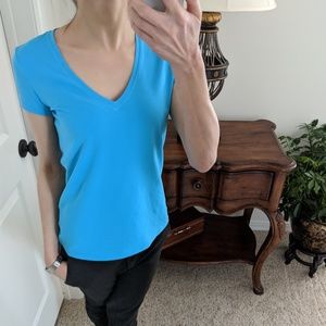 Lilly Pulitzer blue cotton top. Size XS. Mint condition